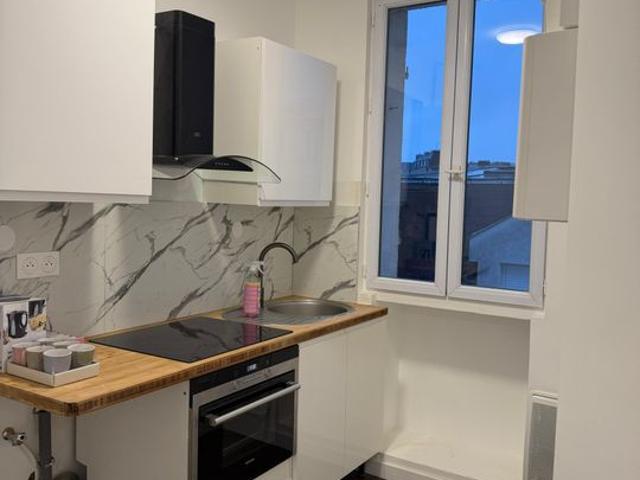 Appartement 1 pièce, 22 m² à louer à Puteaux 92800