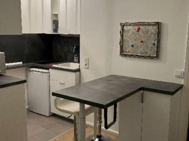 Appartement 1 pièce, 22 m² à louer à Sceaux 92330