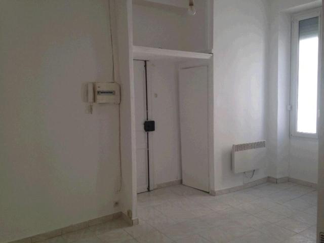 Appartement 1 pièce, 23 m² à louer à Marseille 7 13007