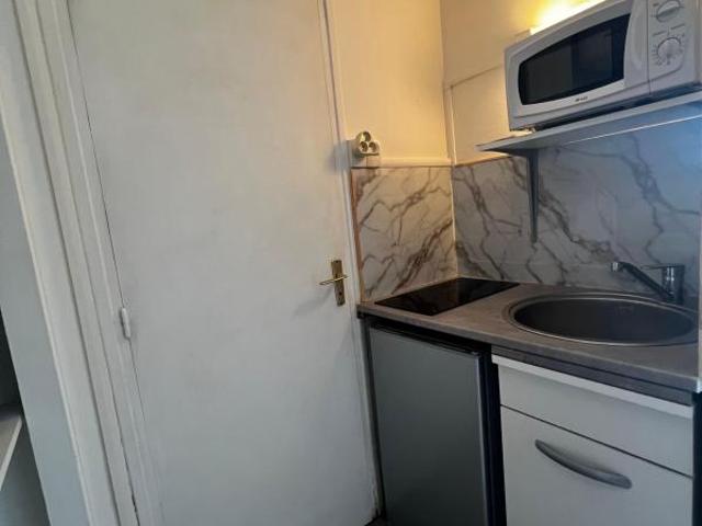 Appartement 1 pièce, 23 m² à louer à Nîmes 30000