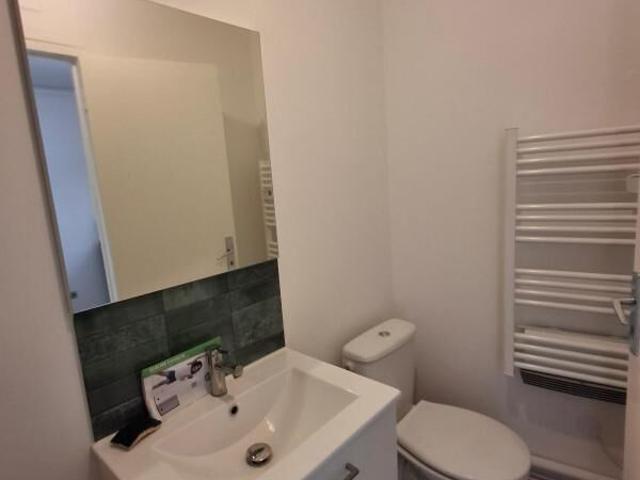 Appartement 1 pièce, 23 m² à louer à Nîmes 30000