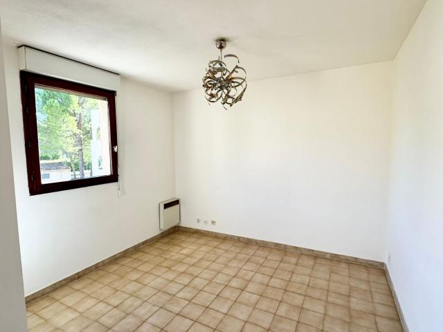 Appartement 1 pièce, 23 m² à louer à Aix en Provence 13090