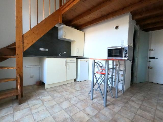 Appartement 1 pièce, 23 m² à louer à Aix en Provence 13100