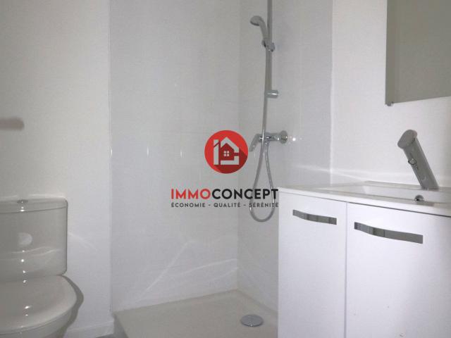 Appartement 1 pièce, 23 m² à louer à Bagnols sur Cèze 30200