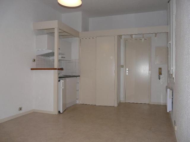 Appartement 1 pièce, 23 m² à louer à Bordeaux 33000