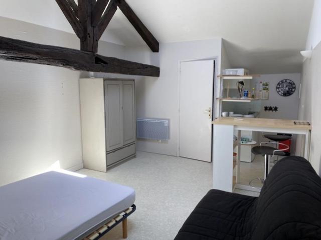 Appartement 1 pièce, 23 m² à louer à Saint Vivien 17220