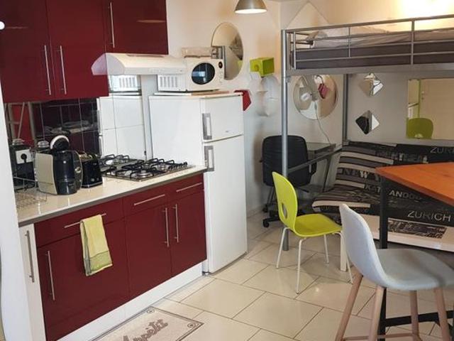 Appartement 1 pièce, 23 m² à louer à Sainte Savine 10300