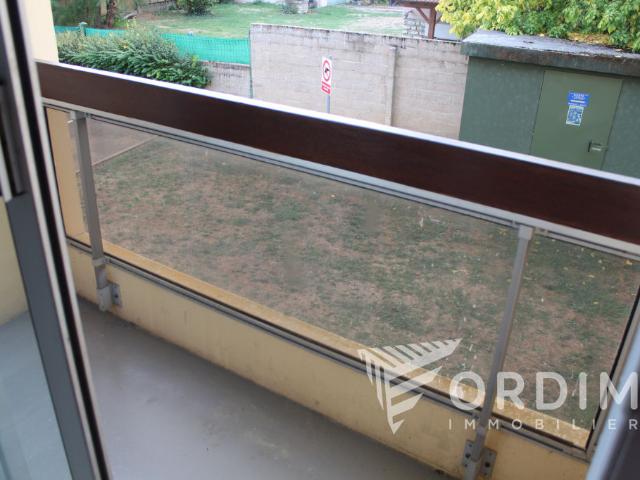 Appartement 1 pièce, 34 m² à louer à Auxerre 89000