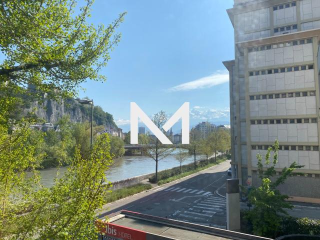 Appartement 1 pièce, 34 m² à louer à Grenoble 38000