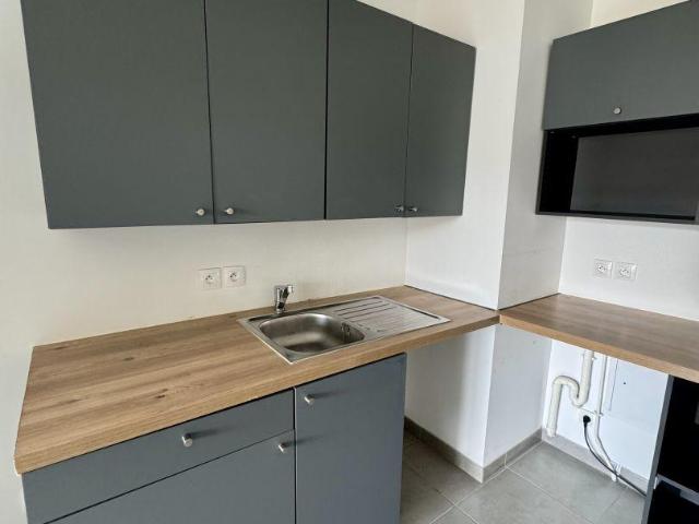 Appartement 1 pièce, 34 m² à louer à Le Mans 72000