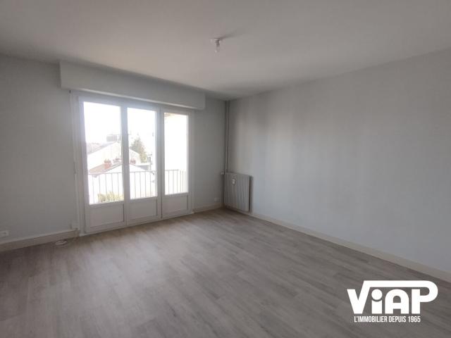 Appartement 1 pièce, 34 m² à louer à Limoges 87000