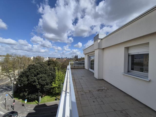 Appartement 1 pièce, 34 m² à louer à Reims 51100