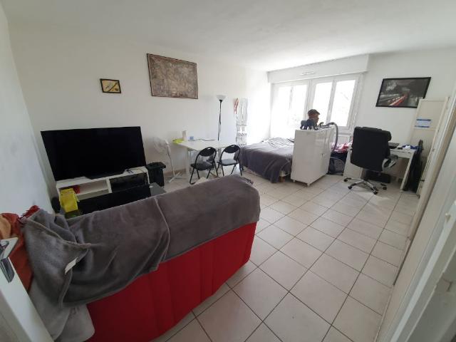 Appartement 1 pièce, 34 m² à louer à Sainte Foy lès Lyon 69110