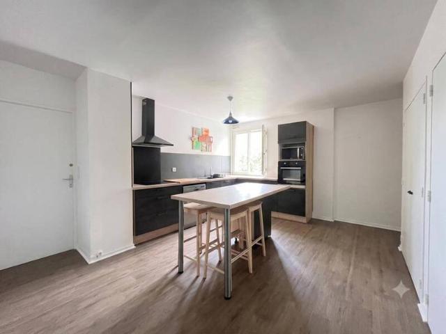 Appartement 1 pièce 35200 Rennes Réf: 2383