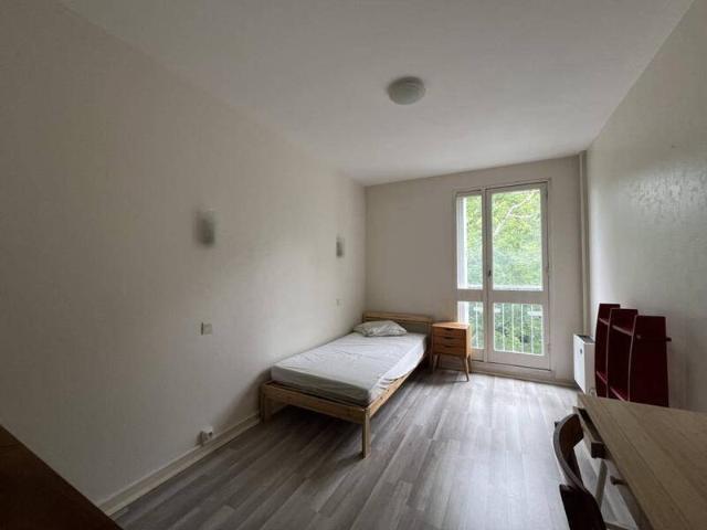 Appartement 1 pièce 35200 Rennes Réf: 2385