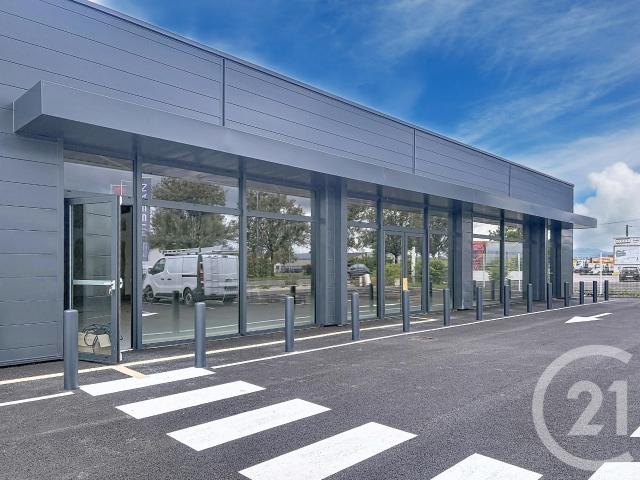 Appartement 1 pièce 356 m²