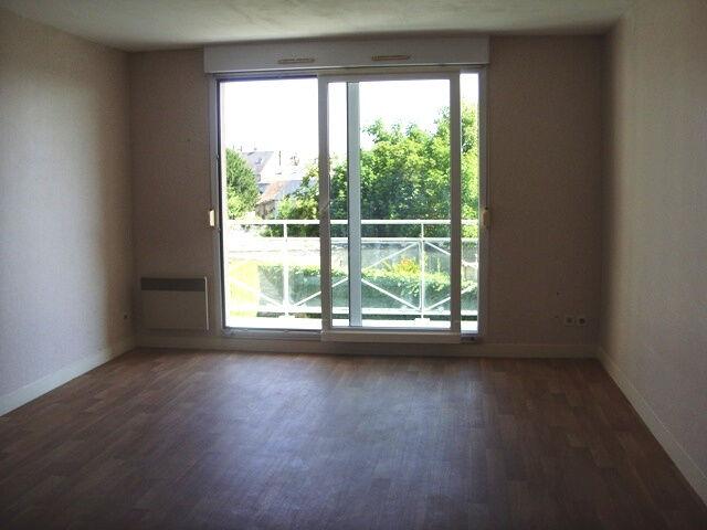 Appartement 1 pièce, 35 m² à louer à Meung sur Loire 45130