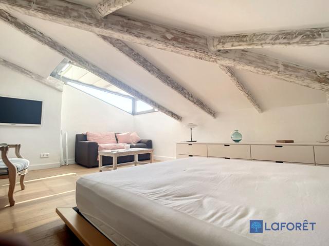Appartement 1 pièce, 35 m² à louer à Nice 06300