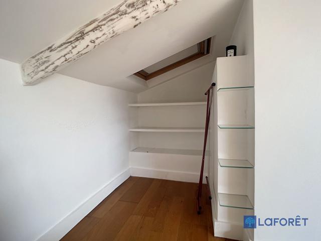 Appartement 1 pièce, 35 m² à louer à Nice 06300
