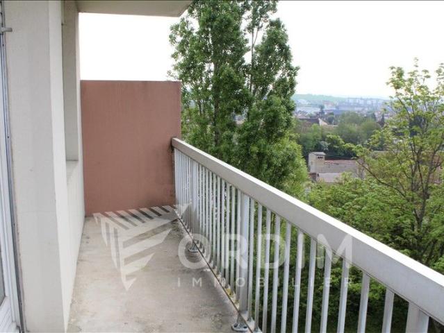 Appartement 1 pièce, 35 m² à louer à Auxerre 89000