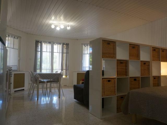 Appartement 1 pièce, 35 m² à louer à Hyères 83400