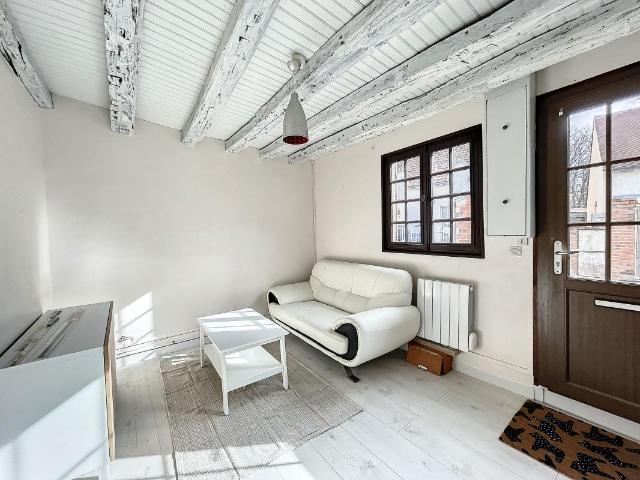 Appartement 1 pièce, 35 m² à louer à La Ferté Saint Aubin 45240