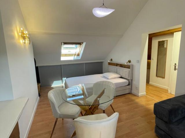 Appartement 1 pièce, 35 m² à louer à Le Blanc Mesnil 93150