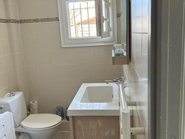 Appartement 1 pièce, 35 m² à louer à Le Pradet 83220