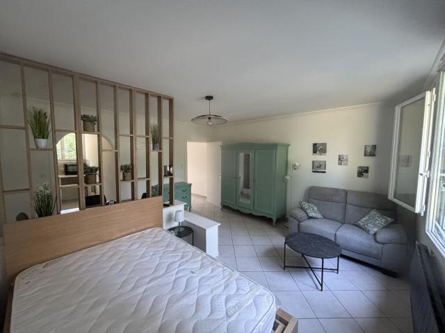 Appartement 1 pièce, 35 m² à louer à Roussillon 38150