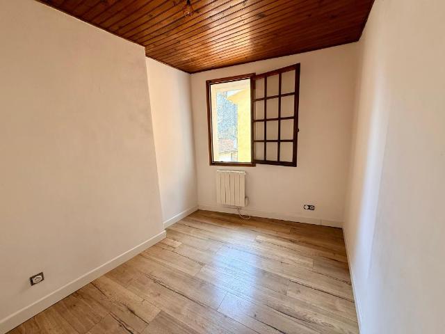 Appartement 1 pièce, 35 m² à louer à Toulon 83000