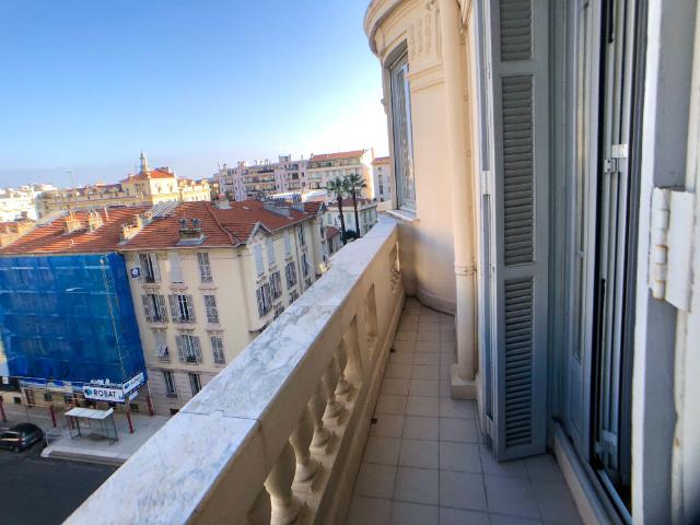 Appartement 1 pièce, 36 m² à louer à Nice 06000