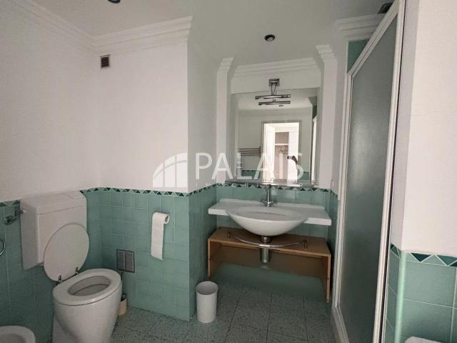 Appartement 1 pièce, 36 m² à louer à Nice 06000