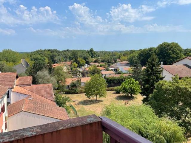 Appartement 1 pièce, 36 m² à louer à Dax 40100