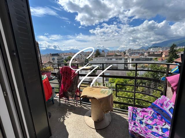 Appartement 1 pièce, 36 m² à louer à Grenoble 38000