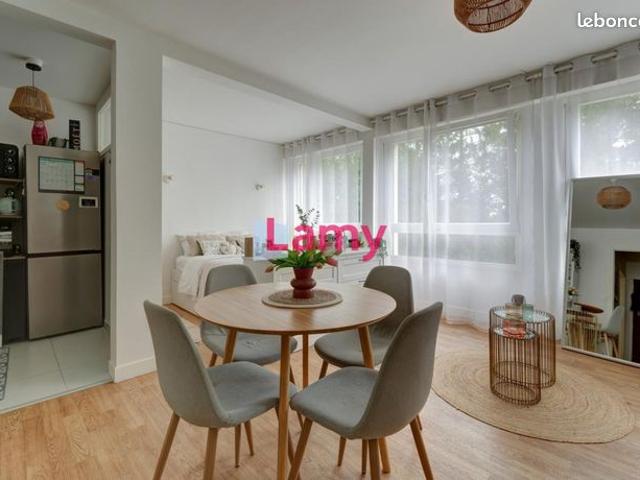 Appartement 1 pièce 37 m²