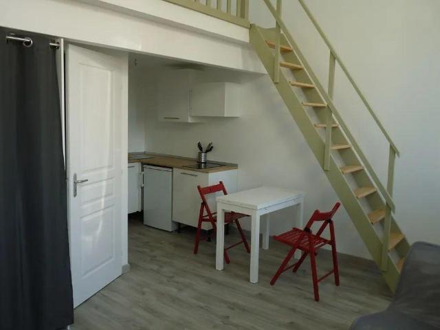 Appartement 1 pièce, 37 m² à louer à Nantes 44000