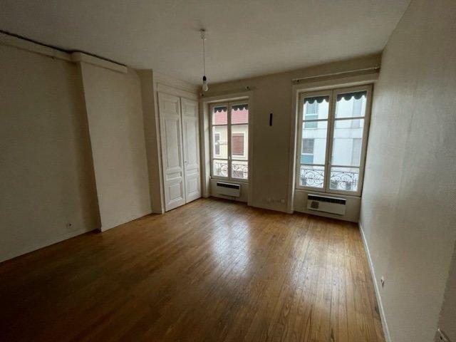 Appartement 1 pièce 38 m²