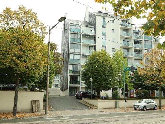 Appartement 1 pièce, 39 m² à louer à Orléans 45000