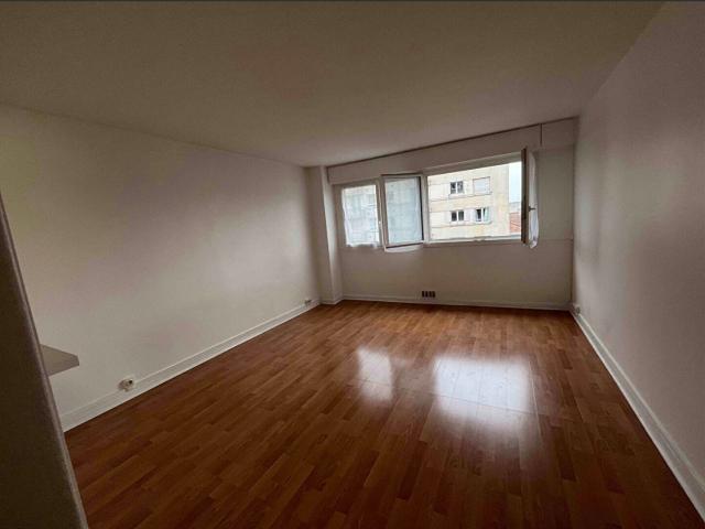 Appartement 1 pièce 30 m²