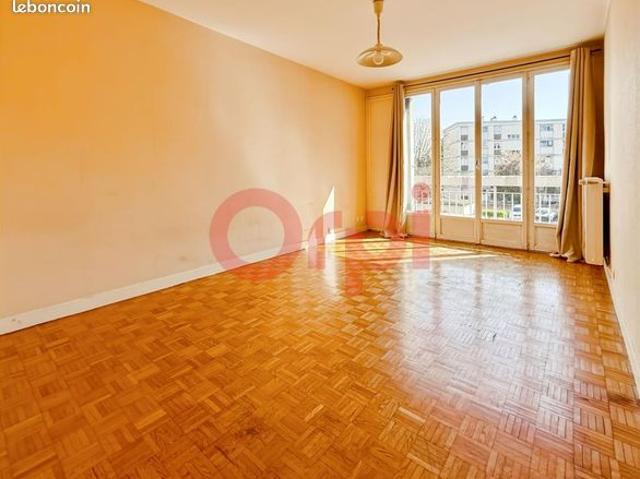 Appartement 1 pièce 30 m²