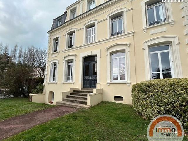 Appartement 1 pièce 30 m²