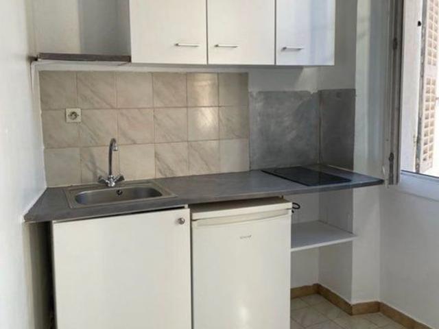 Appartement 1 pièce, 30 m² à louer à Marseille 13 13013