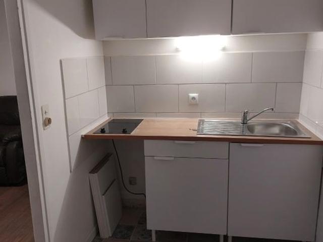 Appartement 1 pièce, 30 m² à louer à Montreuil 93100