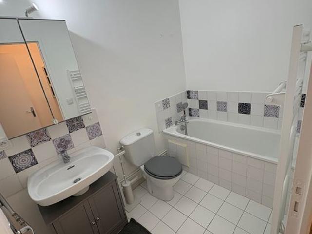 Appartement 1 pièce, 30 m² à louer à Moret Loing et Orvanne 77250