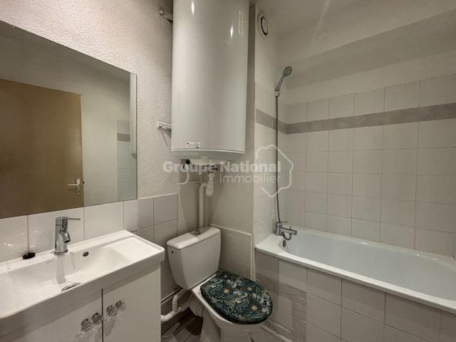 Appartement 1 pièce, 30 m² à louer à Nîmes 30000