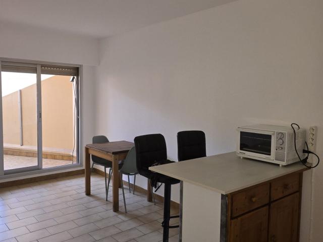 Appartement 1 pièce, 30 m² à louer à Antibes 06600