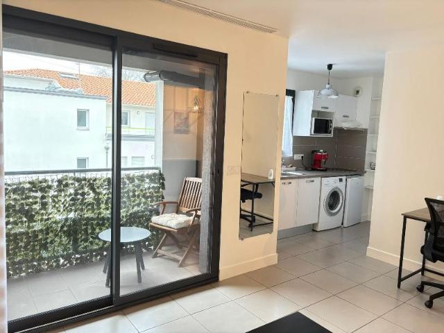 Appartement 1 pièce, 30 m² à louer à Bordeaux 33000