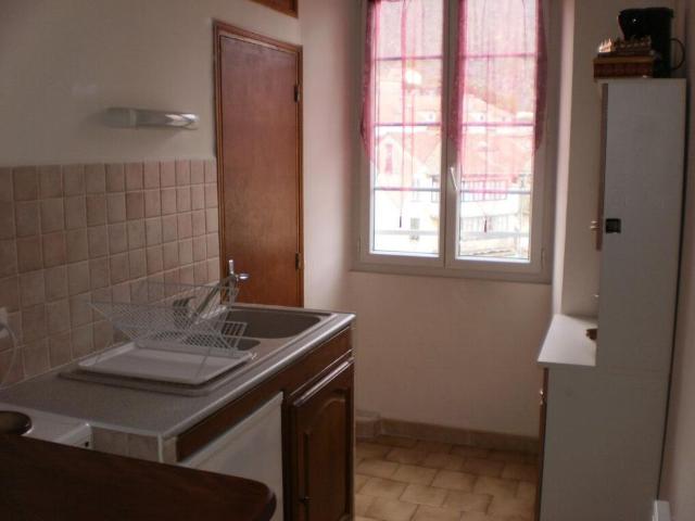 Appartement 1 pièce, 30 m² à louer à Corte 20250