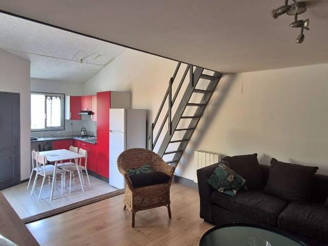 Appartement 1 pièce, 30 m² à louer à Croix Chapeau 17220