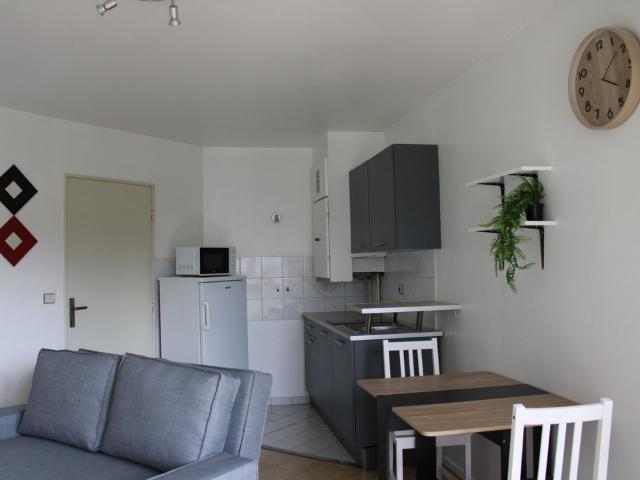 Appartement 1 pièce, 30 m² à louer à Évry Courcouronnes 91000